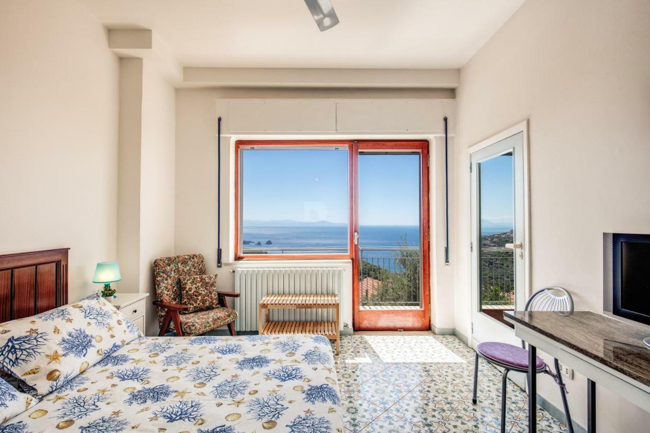 Geca'S House - Panoramic Sea View Studio Маса Лубрензе Екстериор снимка